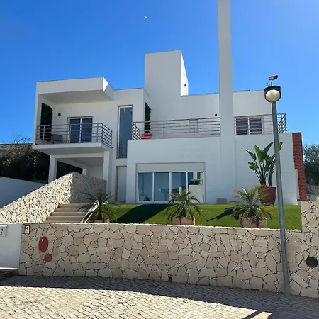 Villa Nalia